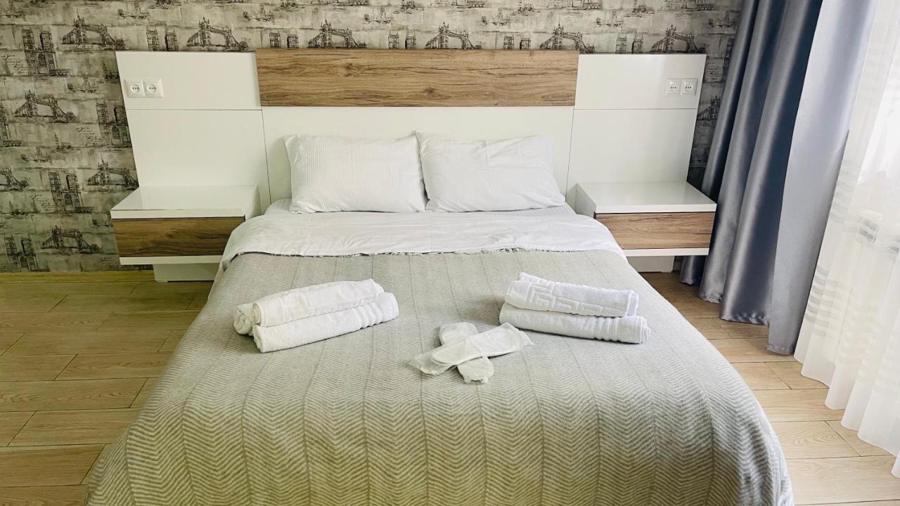 Guest House Royal Comfort With Terrace クタイシ エクステリア 写真